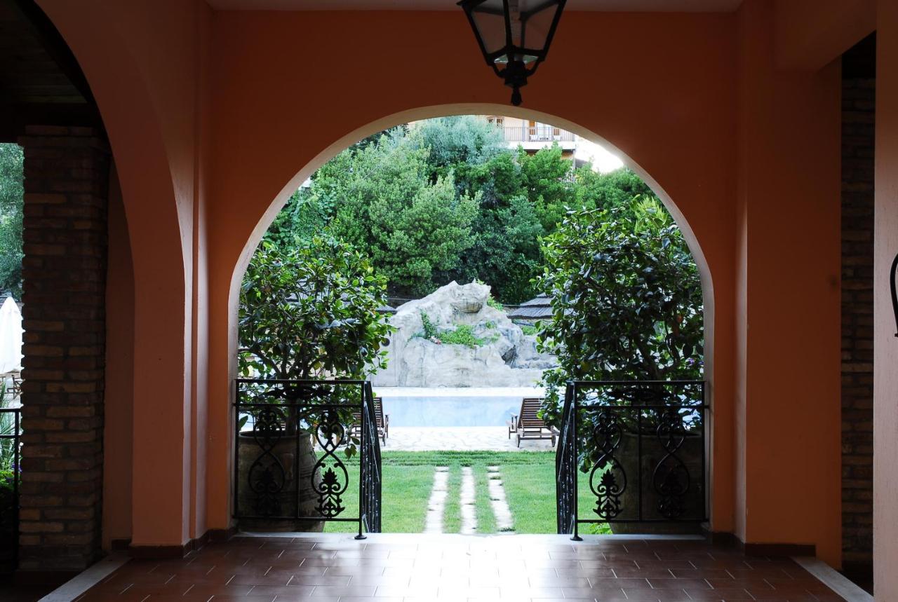 Corfu Club Apartmentsゴウヴィア 部屋 写真