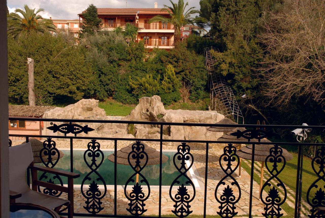 Corfu Club Apartmentsゴウヴィア エクステリア 写真