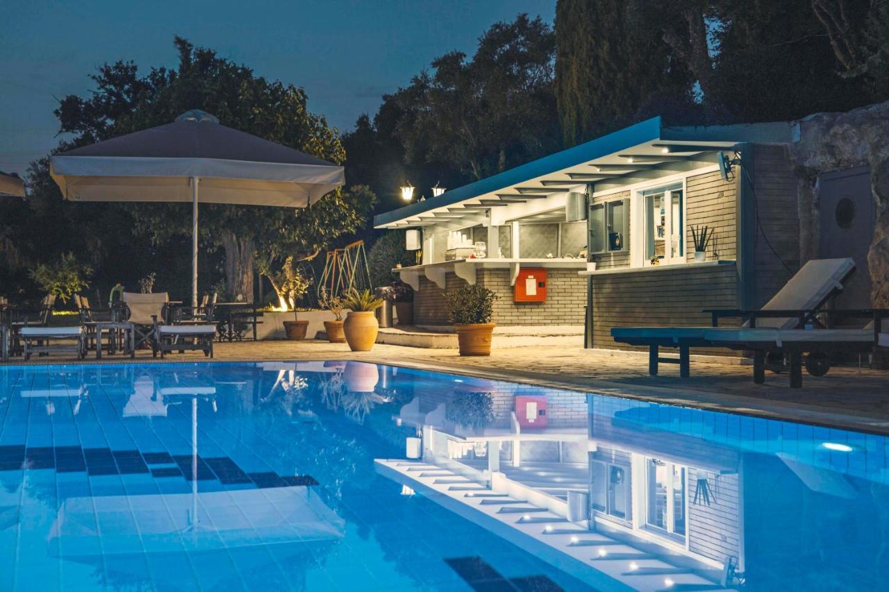Corfu Club Apartmentsゴウヴィア エクステリア 写真