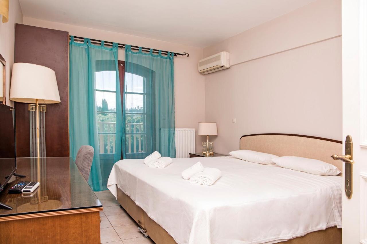 Corfu Club Apartmentsゴウヴィア エクステリア 写真